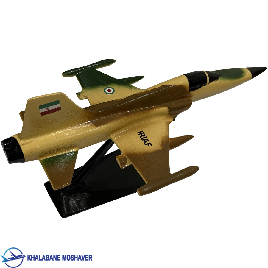 ماکت جنگنده F-5 سایز ۲۸ سانتی - خلبان مشاور